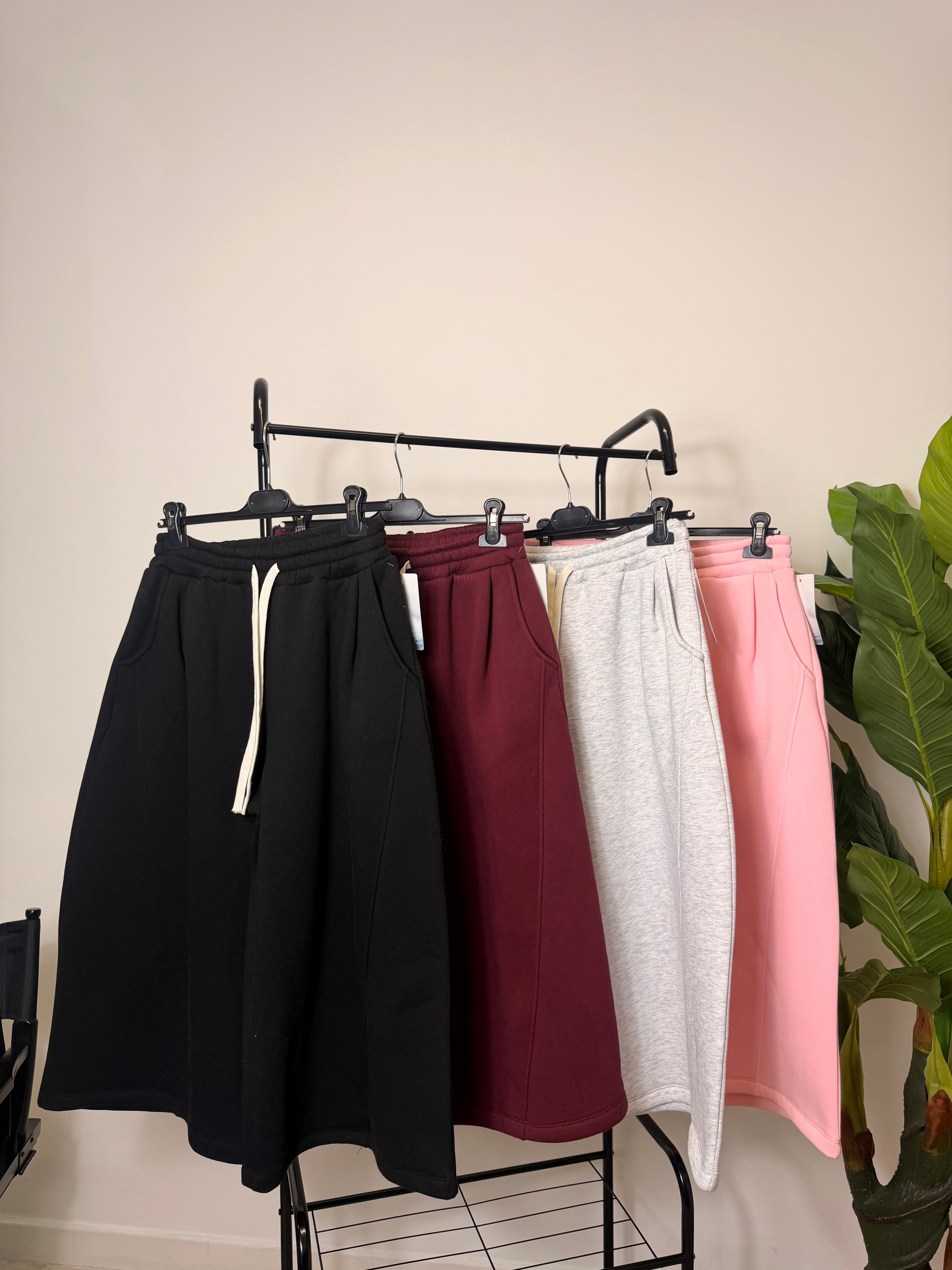 Bermuda felpati + longsleeve in omaggio