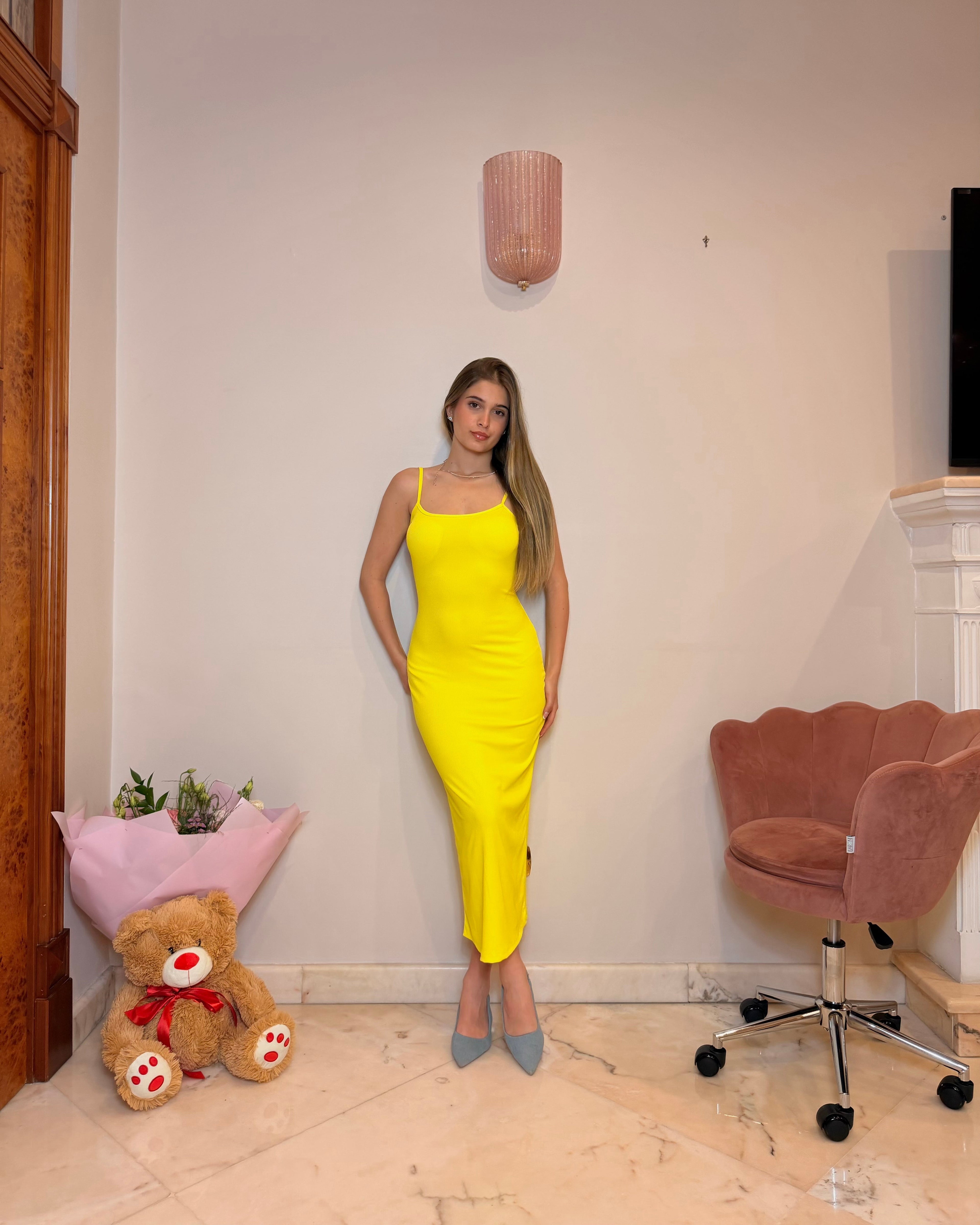 Dress simply