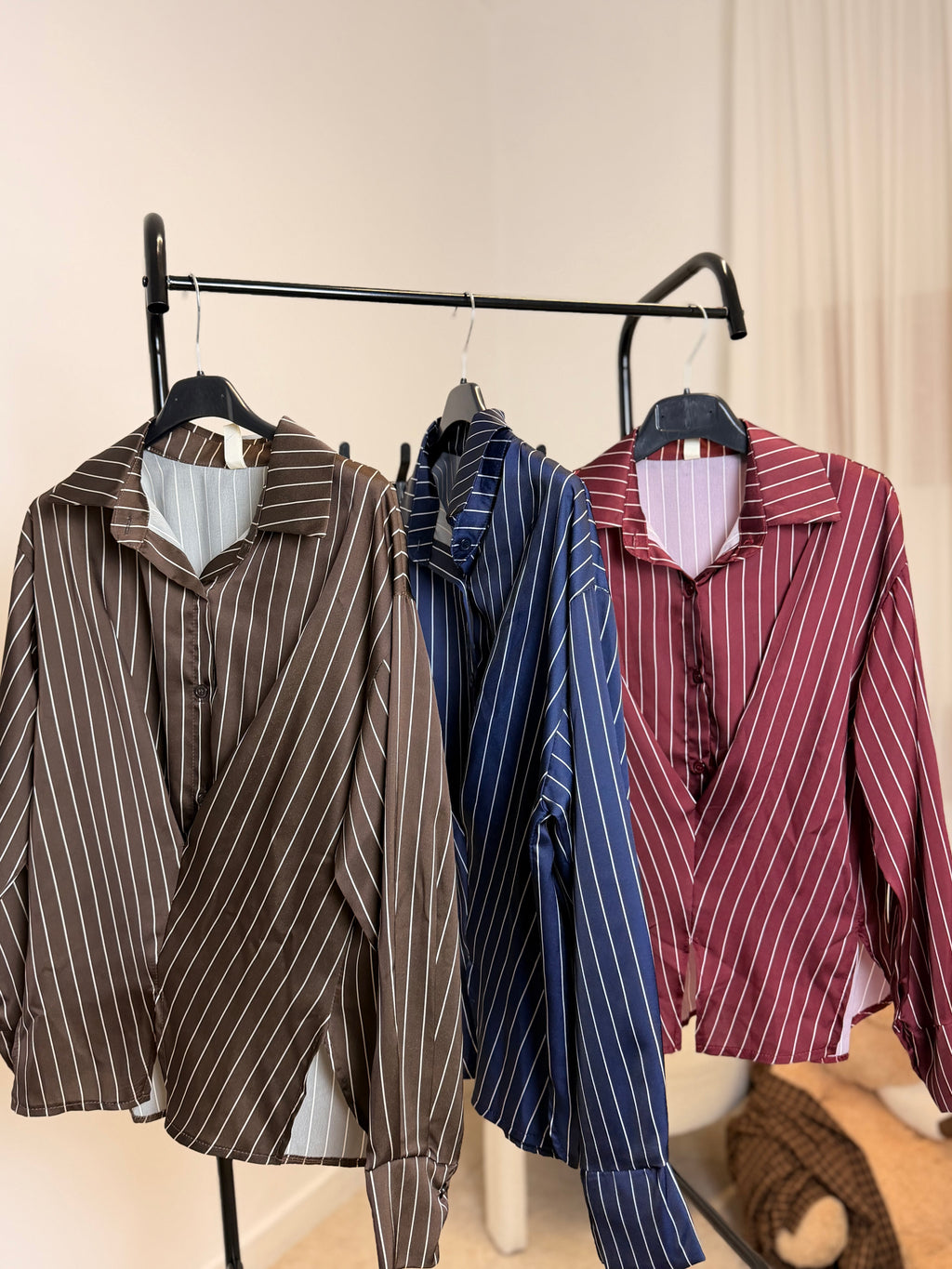 Camicia asimmetrica a righe